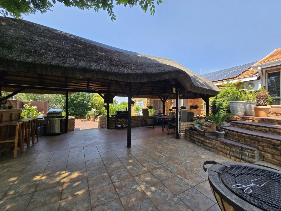 4 Bedroom Property for Sale in Doringkruin North West